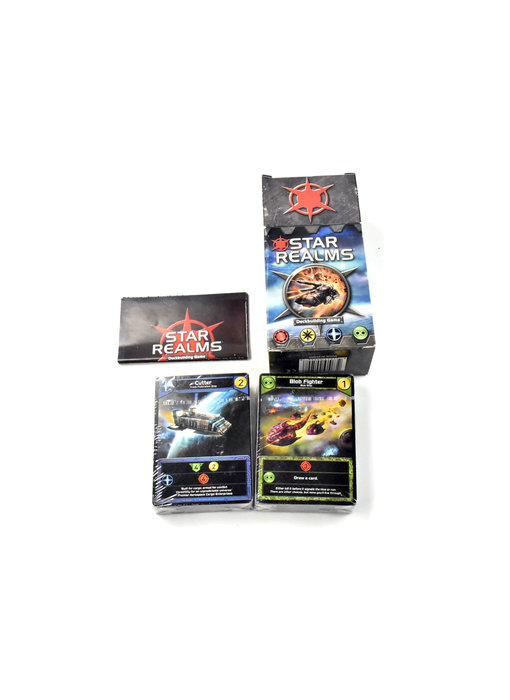 STAR REALMS Deck Building Game