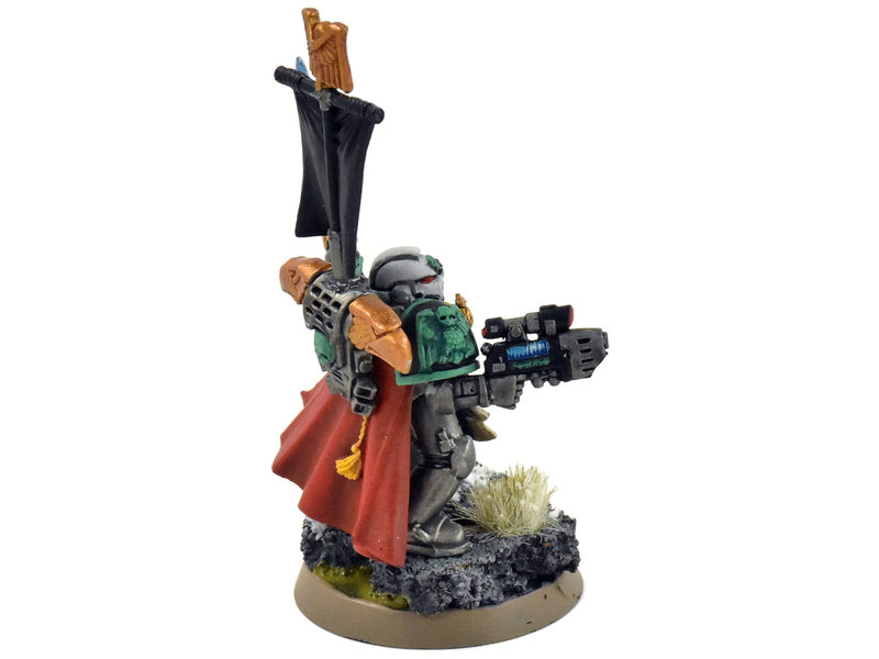 Games Workshop SPACE MARINES Captain #1 Converted WELL PAINTED Warhammer 40K