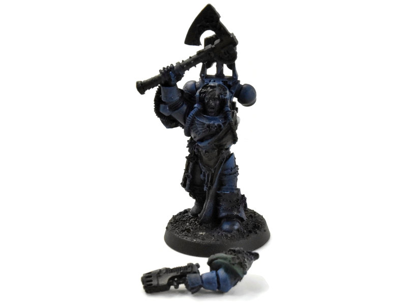 Games Workshop SPACE MARINES Librarian with Power Axe #2 Warhammer 40K