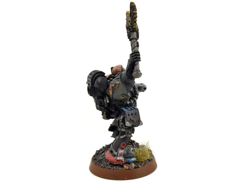 Games Workshop SALAMANDERS Chaplain #2 METAL WELL PAINTED Warhammer 40K