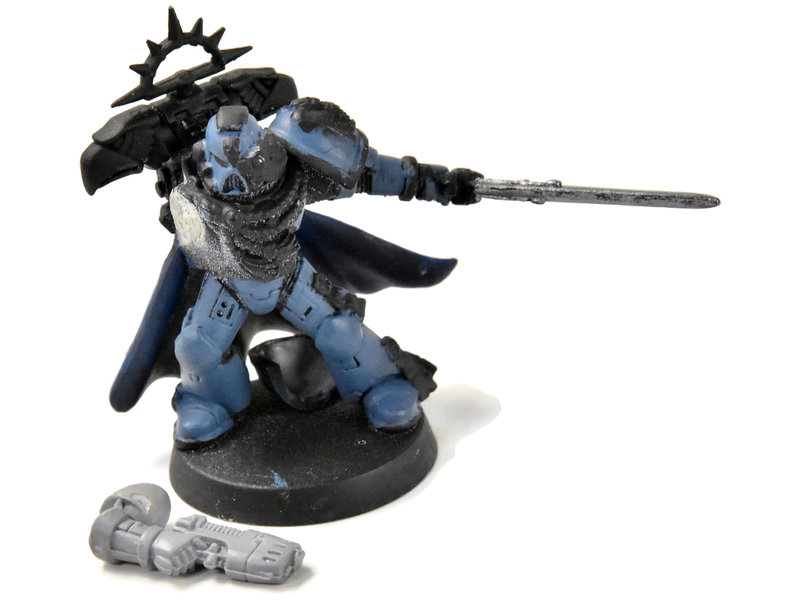 Games Workshop SPACE MARINES Captain #1 Warhammer 40K