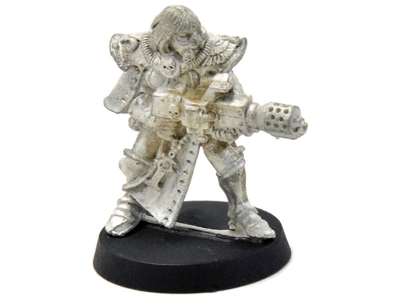 Games Workshop ADEPTA SORORITAS Battle Sister with Flamer #1 METAL no backpack 40K