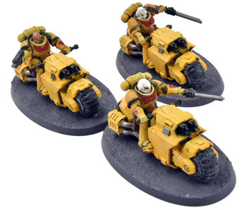 IMPERIAL FISTS 3 Outriders #1 Warhammer 40K
