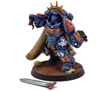 SPACE MARINES Captain in Gravis Armour #1 broken sword 40K ultramarines