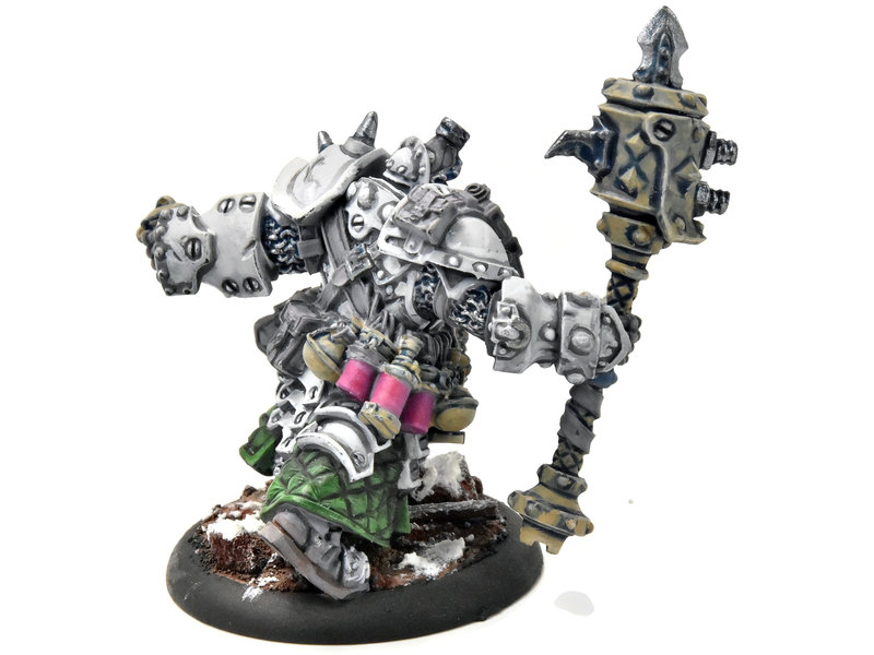 WARMACHINE Hutchuck, Ogrun Bounty Hunter #1 PRO PAINTED METAL Crucible Guard
