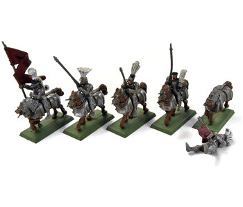 THE EMPIRE 5 Knights #4 missing shields Fantasy
