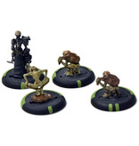 WARMACHINE Necrosurgeon & Stitch Thralls #1 METAL CRYX
