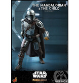 Hot Toys The Mandalorian and The Child (Deluxe)