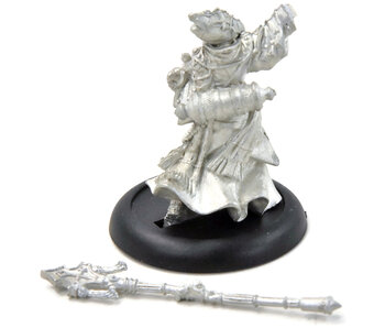 WARMACHINE Hierophant #1 METAL protectorate of Menoth