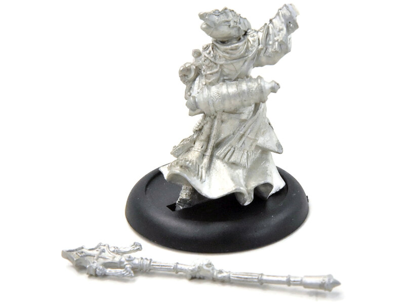 WARMACHINE Hierophant #1 METAL protectorate of Menoth