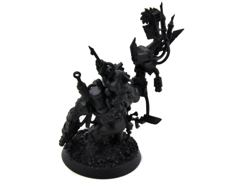 Games Workshop ORKS Painboy #1 Warhammer 40K