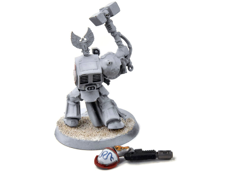 Games Workshop SPACE MARINES Captain In Terminator Armor #1 Warhammer 40K