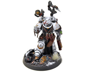 BLACK TEMPLARS Apothecary #1 WELL PAINTED Warhammer 40K