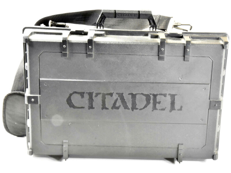 Games Workshop CITADEL Crusade Figure Case Very Good condition, some scratches on it