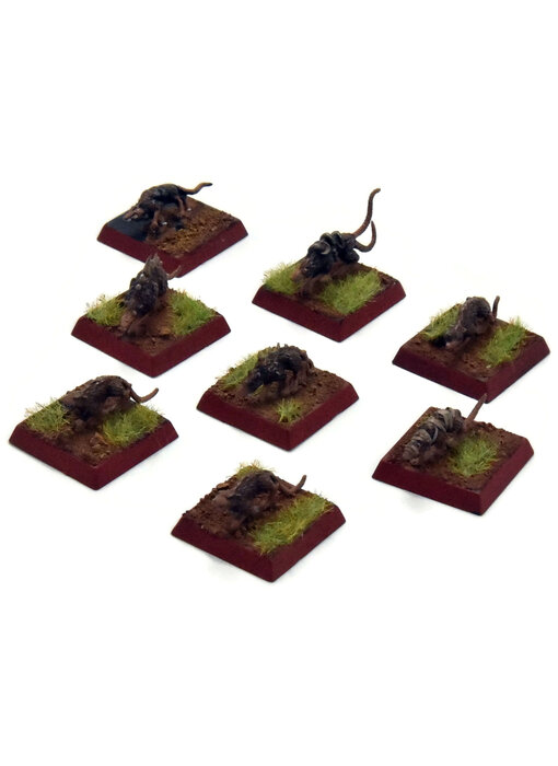 SKAVEN 8 Giant Rats #8 Warhammer Fantasy