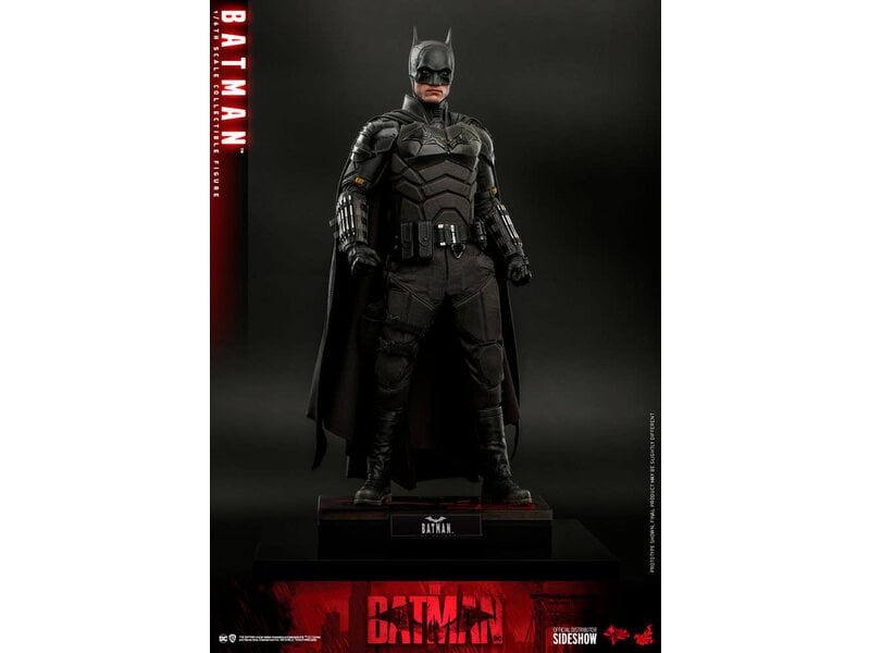 Hot Toys Batman Sixth Scale Figure by Hot Toys