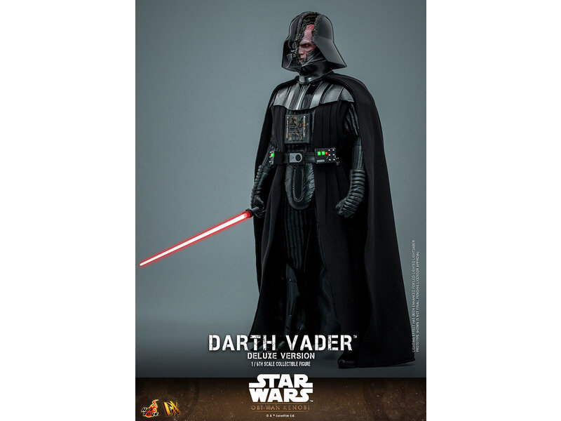 Hot Toys Sideshow - Darth Vader Deluxe Sixth Scale Figure