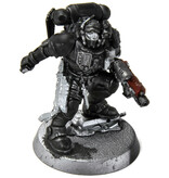 Games Workshop DEATHWATCH Lieutenant In Phobos Armor #1 broken knife Warhammer 40K