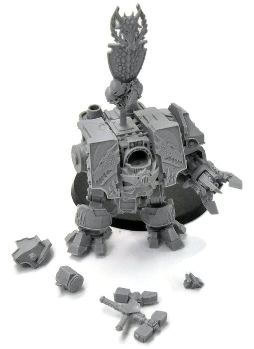 SPACE MARINES Dreadnought #1 salamander forge world missing head & one arm 40K