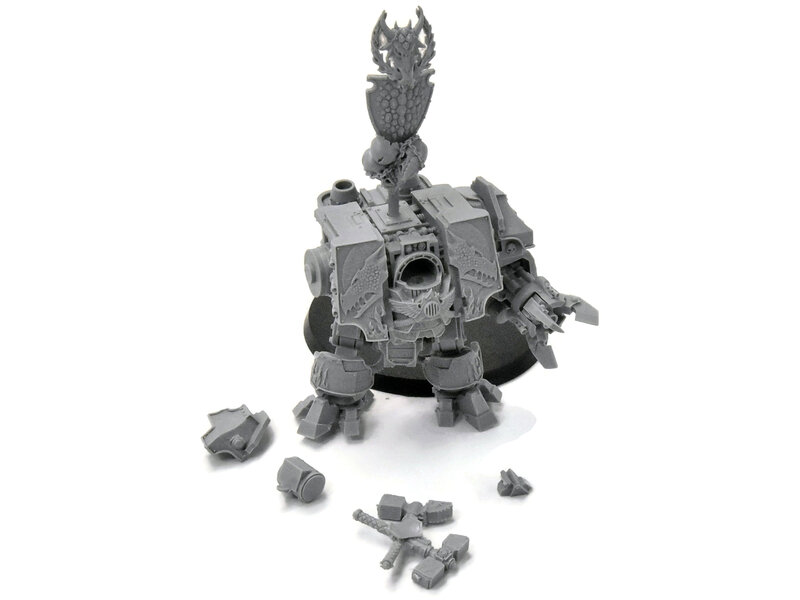 Games Workshop SPACE MARINES Dreadnought #1 salamander forge world missing head & one arm 40K