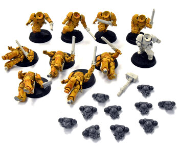 SPACE MARINES Imperial Fists 10 Assault Intercessors #2 missing heads 40K