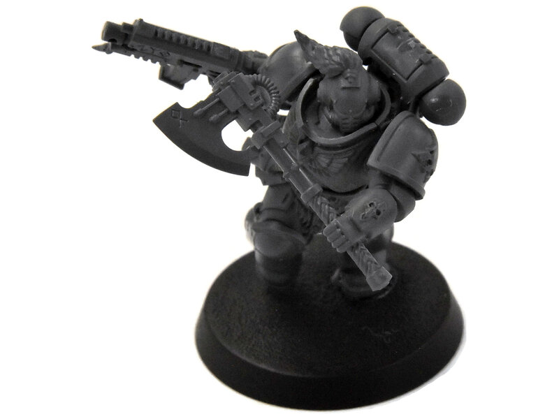 Games Workshop SPACE WOLVES Lieutenant Greigor #2 Warhammer 40K