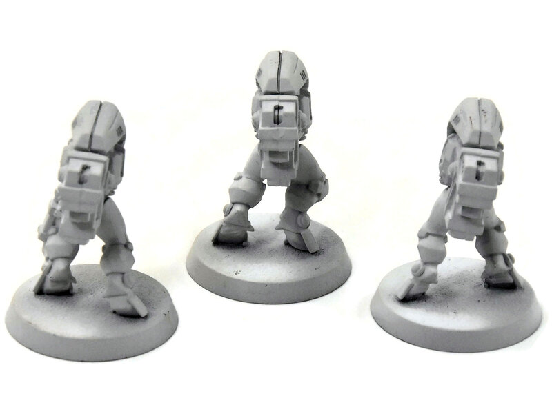 Games Workshop TAU EMPIRE 3 Stealth Battlesuits #1 missing arms Warhammer 40K