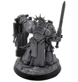 Games Workshop SPACE MARINES Captain With Relic Shield #1 Warhammer 40K