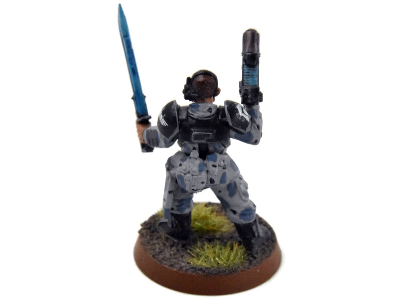 Games Workshop ASTRA MILITARUM Sergeant #8 Warhammer 40K WELL PAINTED