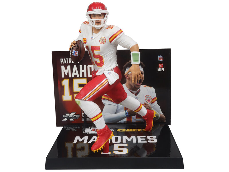 NFL Posed - Patrick Mahomes