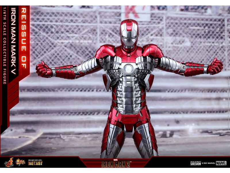Sideshow Iron Man Mark V Sixth Scale Figure by Hot Toys