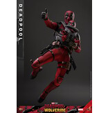 Sideshow Deadpool Sixth Scale Figure by Hot Toys
