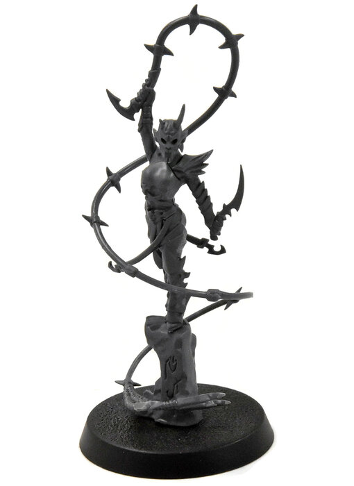 DAUGHTERS OF KHAINE High Gladiatrix Sigmar
