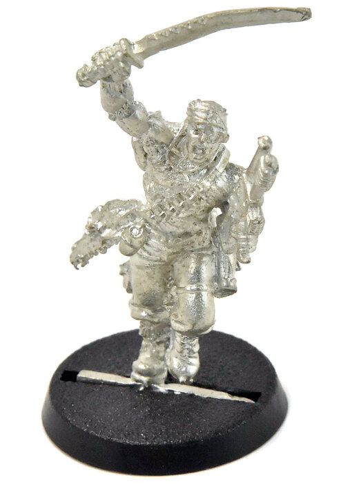ASTRA MILITARUM Iron Hand Straken #1 METAL Warhammer 40K