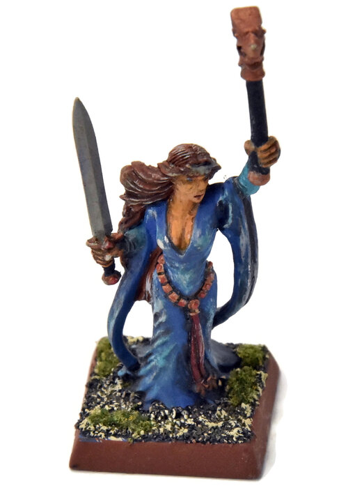 BRETONNIA Damsel #1 METAL Warhammer Fantasy Old World
