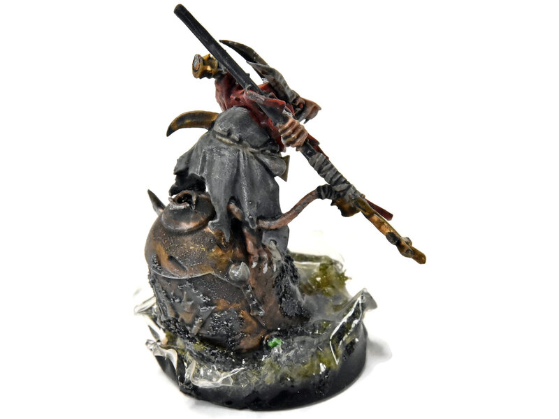 Games Workshop SKAVEN Plague Priest #11 WELL PAINTED Warhammer Fantasy Old World