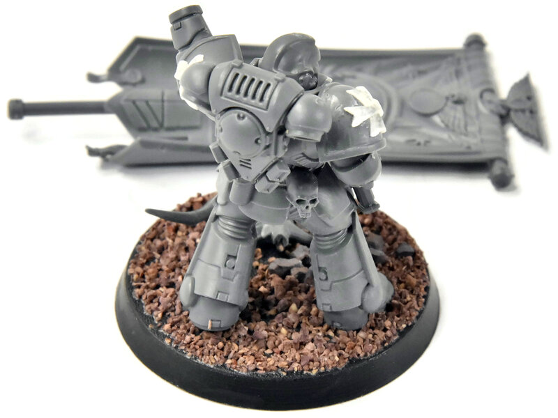 Games Workshop SPACE MARINES Ancient #1 Warhammer 40K Black Templars