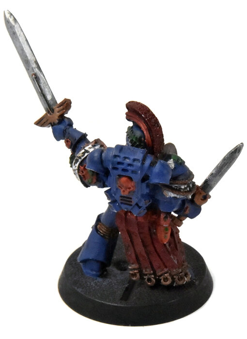 SPACE MARINES Champion #1 Warhammer 40K