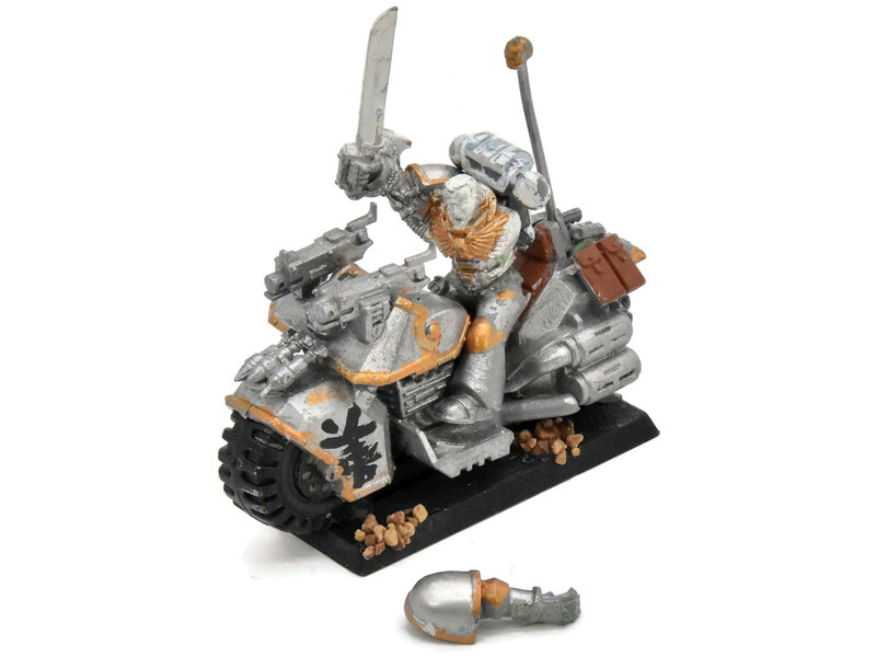 Games Workshop SPACE MARINES Captain on bike #1 Metal parts Warhammer 40K