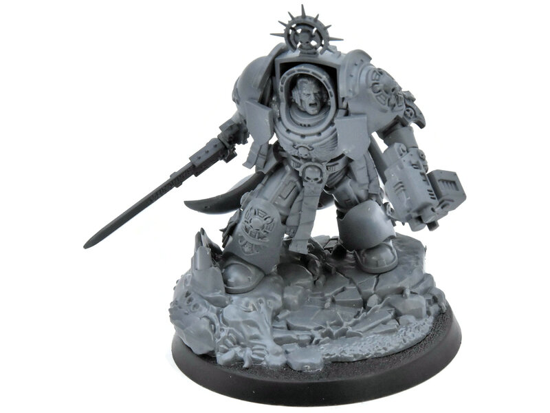 Games Workshop SPACE MARINES Captain In Terminator Armour #1 Warhammer 40K