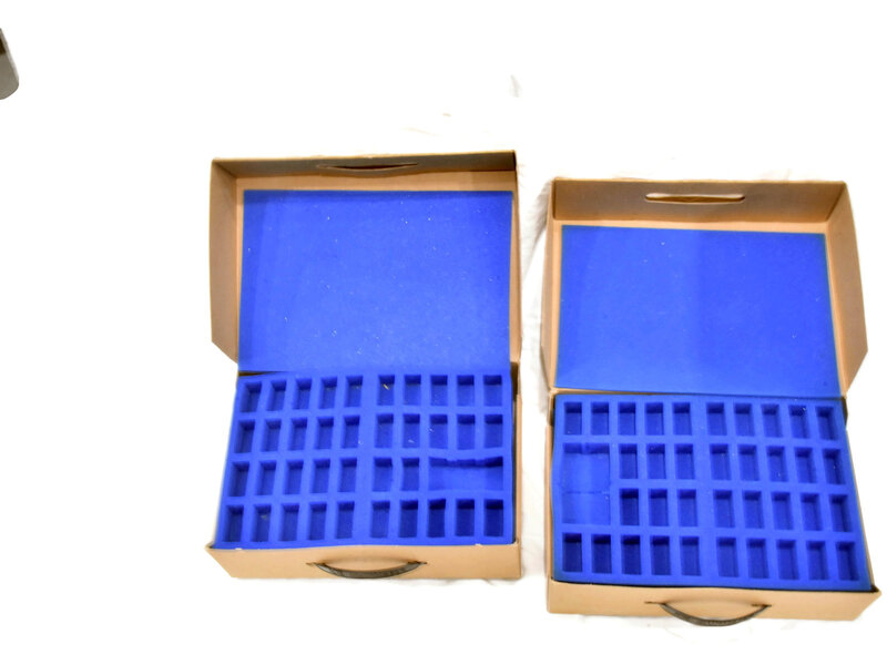 VERY BIG TRANSPORT CASE WITH 4 KR CASE