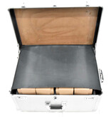VERY BIG TRANSPORT CASE WITH 4 KR CASE