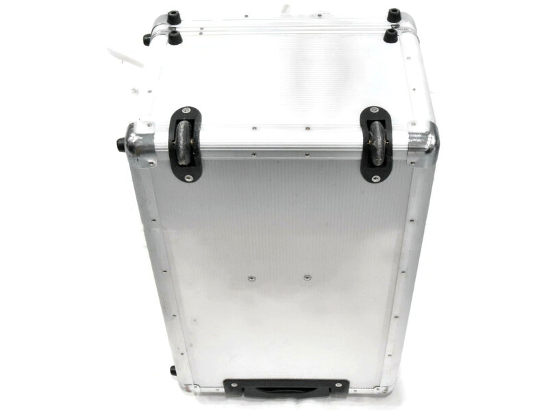 VERY BIG TRANSPORT CASE WITH 4 KR CASE