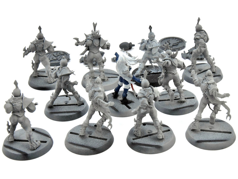 Games Workshop BLOOD BOWL Dark Elves Team #1 Missing Wych Elf Warhammer Fantasy