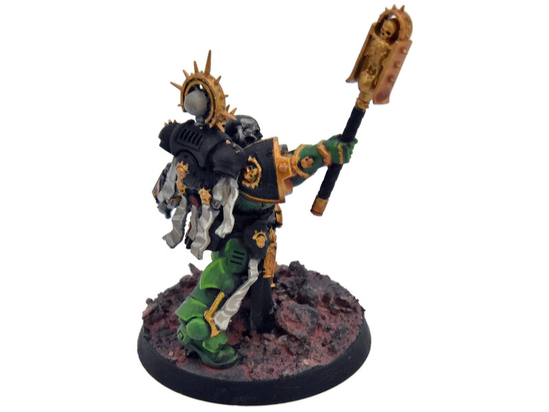 Games Workshop SALAMANDERS Chaplain #1 WELL PAINTED Warhammer 40K
