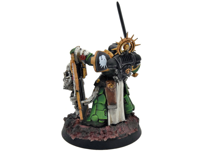 Games Workshop SALAMANDERS Captain with relic shield #1 WELL PAINTED Warhammer 40K