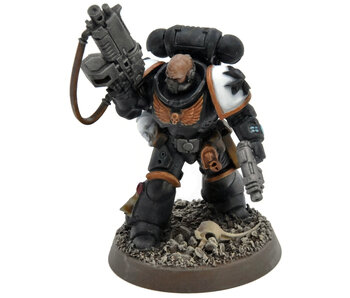 SPACE MARINES Lieutenant #2 WELL PAINTED Warhammer 40K Black Templars