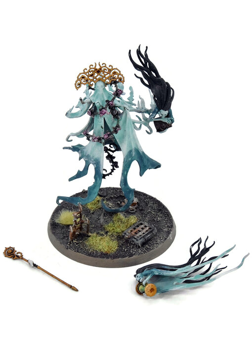 NIGHTHAUNT Lady Olynder #1 WELL PAINTED Warhammer Sigmar need repair
