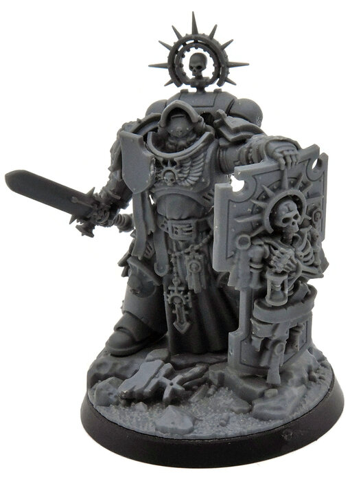 SPACE MARINES Captain With Relic Shield #1 Warhammer 40K