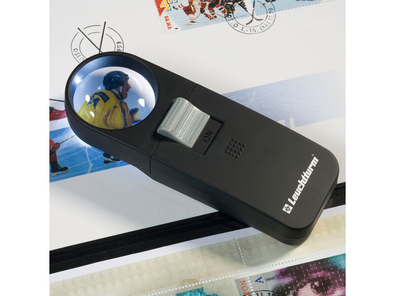 Lighthouse Pocket Magnifier 7 X With Integrated Led Lamp